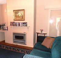 Lillymay Cottage - St Kilda Accommodation