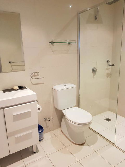 Luxury In Rivieria - St Kilda Accommodation 3