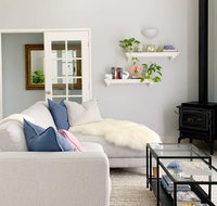 Luxury Storybook Manor Guest Suite - St Kilda Accommodation
