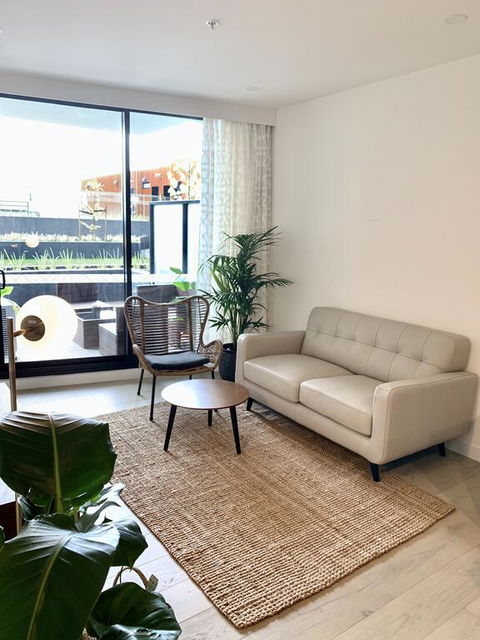 M-City 2 BR And 2 BA Apartment With Parking - St Kilda Accommodation 3