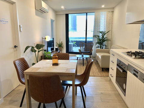 M-City 2 BR And 2 BA Apartment With Parking - St Kilda Accommodation 0