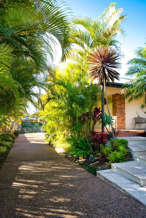 Magnificent Lakeview House - Long Jetty - St Kilda Accommodation 3