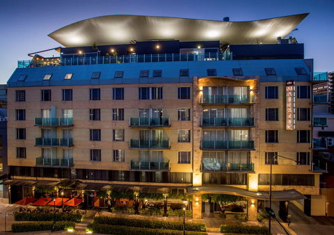 Majestic Roof Garden Hotel - St Kilda Accommodation 2