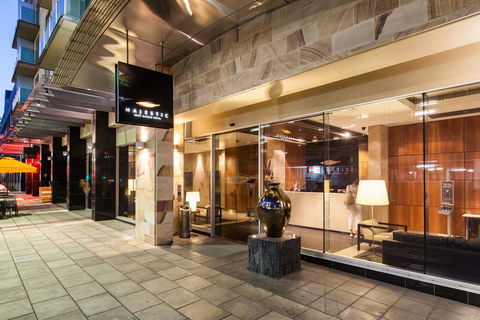 Majestic Roof Garden Hotel - St Kilda Accommodation 3