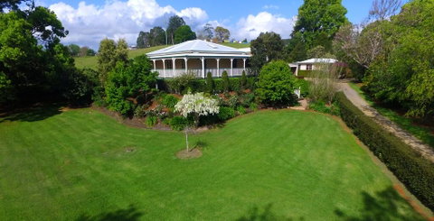 Maleny Homestead & Cottage - St Kilda Accommodation 0