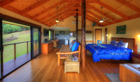 Maleny Tropical Retreat - St Kilda Accommodation 2