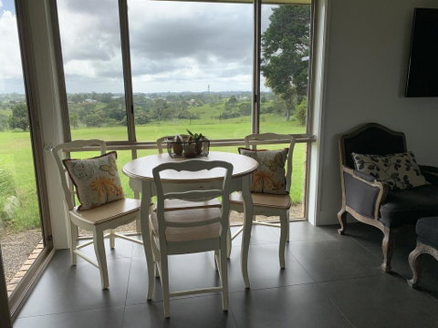 Maleny Views Holiday House - St Kilda Accommodation 0