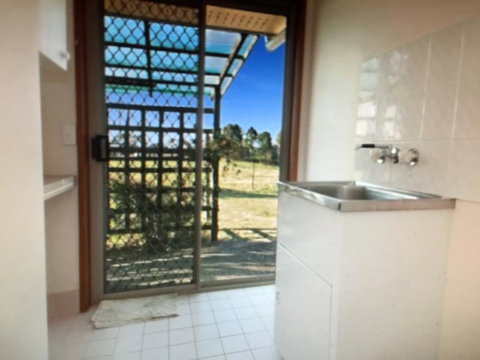 Maleny Views Holiday House - St Kilda Accommodation 1