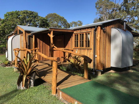 Mango Lodge At River Heads - St Kilda Accommodation 0