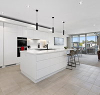 MARINA VIEW - St Kilda Accommodation