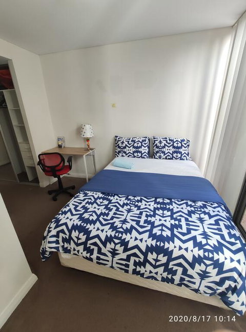Mascot Clean Bedroom - St Kilda Accommodation 2