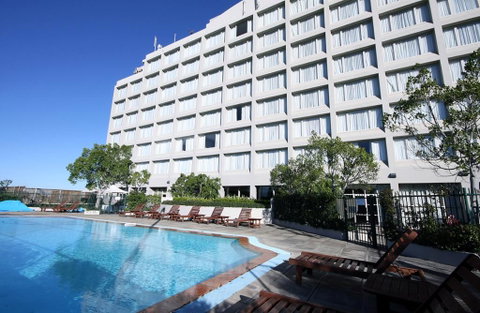 Mercure Sydney Parramatta - St Kilda Accommodation 1