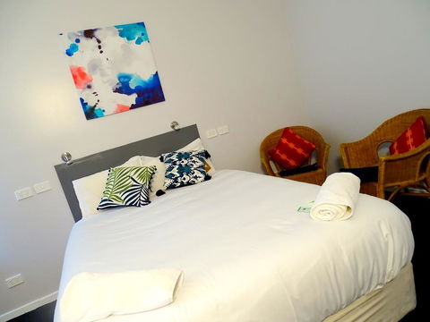 Mercury Motor Inn - St Kilda Accommodation 2