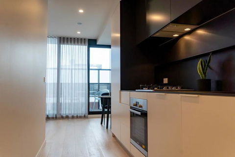 Modern 1 Bedroom Apartment South Yarra - St Kilda Accommodation 3