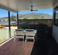 Mograni Views - St Kilda Accommodation