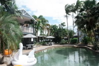 Book Cairns Accommodation Vacations St Kilda Accommodation St Kilda Accommodation
