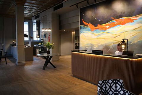 Mrs Banks Hotel - St Kilda Accommodation 1