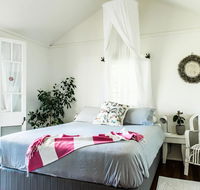 Mullaway Cabins - St Kilda Accommodation