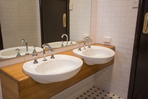 Nags Head Hotel - St Kilda Accommodation 2