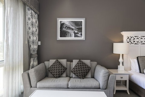 Grand Mercure Basildene Manor - St Kilda Accommodation 18