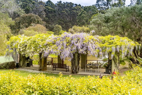 Grand Mercure Basildene Manor - St Kilda Accommodation 7