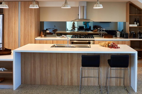 The Urban Beach House - St Kilda Accommodation 7