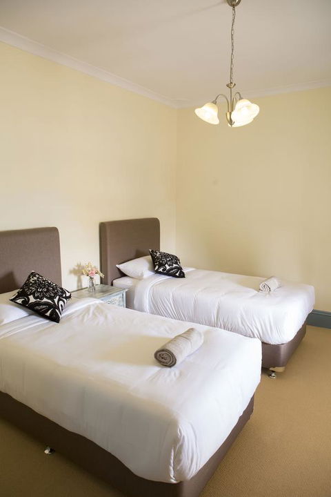 Spencer Cottage - St Kilda Accommodation 5