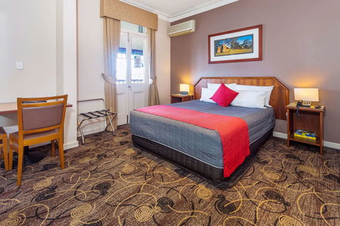 Quality Hotel Bayswater - St Kilda Accommodation 11