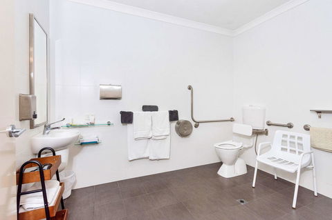 Quality Hotel Bayswater - St Kilda Accommodation 14