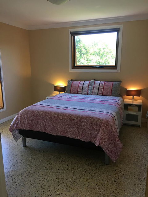Swan Valley Sisters - St Kilda Accommodation 4