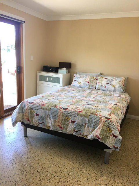 Swan Valley Sisters - St Kilda Accommodation 6