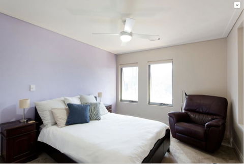 Adele's Luxury South Beach Apartment With King Bed - St Kilda Accommodation 6