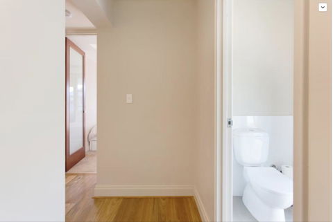 Adele's Luxury South Beach Apartment With King Bed - St Kilda Accommodation 17