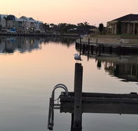 Waterside Canal Dreams - St Kilda Accommodation