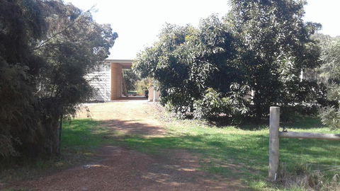 Abbivale Farm Cottage - St Kilda Accommodation 10