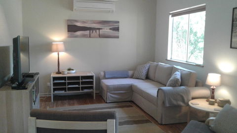 Abbivale Farm Cottage - St Kilda Accommodation 3