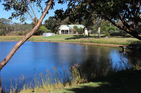 Abbivale Farm Cottage - St Kilda Accommodation 1