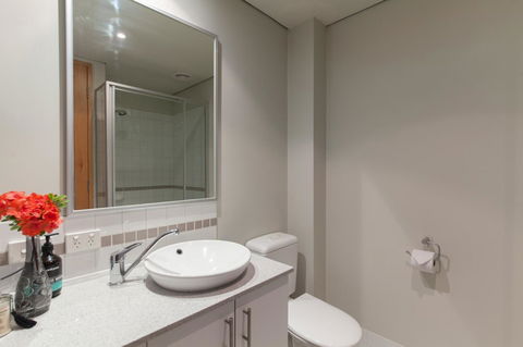 Cloisters - St Kilda Accommodation 16