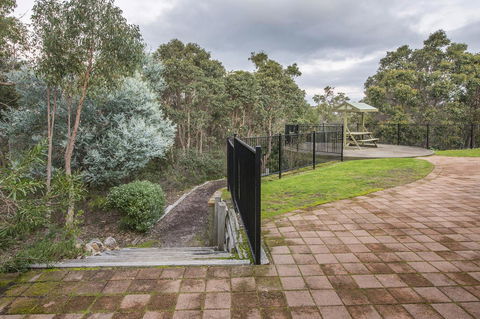 A Hidden Bush Delight - St Kilda Accommodation 9