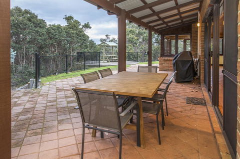 A Hidden Bush Delight - St Kilda Accommodation 10