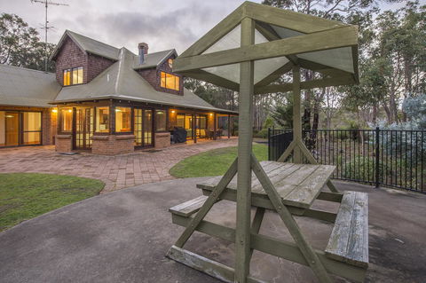 A Hidden Bush Delight - St Kilda Accommodation 5
