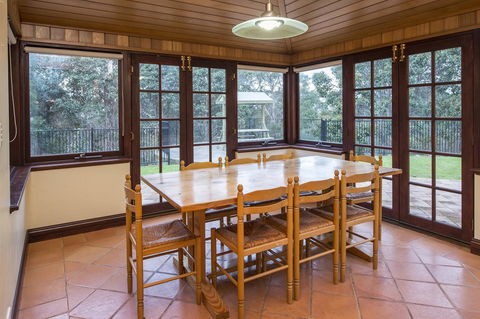 A Hidden Bush Delight - St Kilda Accommodation 15