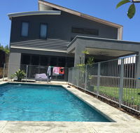 The Pool House - Fremantle - St Kilda Accommodation