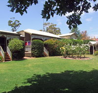 Adamsons Riverside Accommodation - St Kilda Accommodation