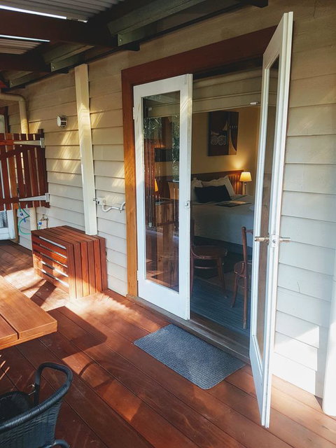 Adamsons Riverside Accommodation - St Kilda Accommodation 21