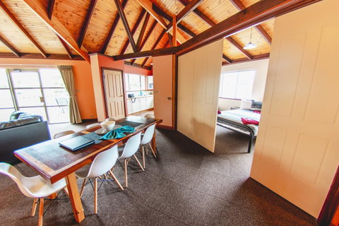 Esperance Foreshore Apartments - St Kilda Accommodation 24