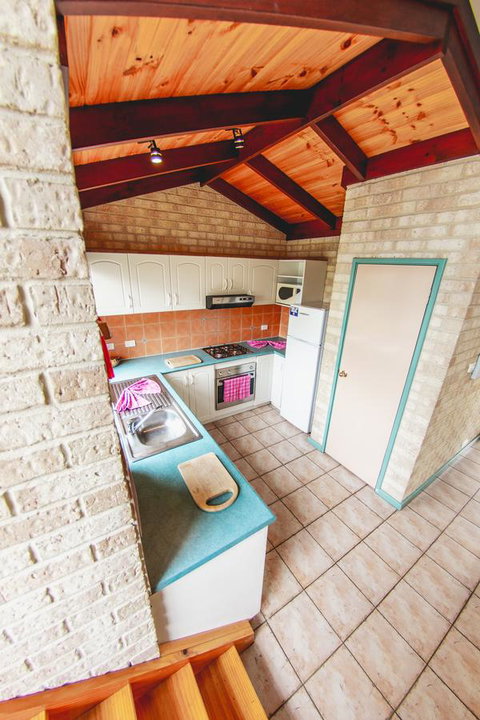 Esperance Foreshore Apartments - St Kilda Accommodation 18