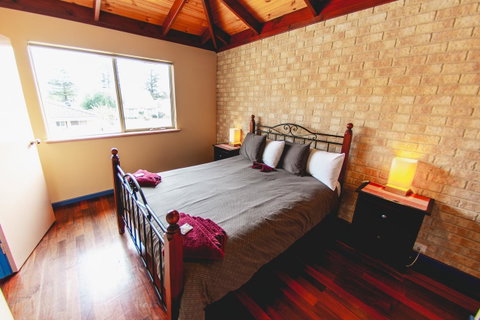 Esperance Foreshore Apartments - St Kilda Accommodation 40