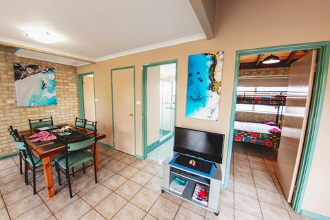 Esperance Foreshore Apartments - St Kilda Accommodation 3