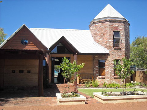 Beach House Dunsborough - St Kilda Accommodation 13